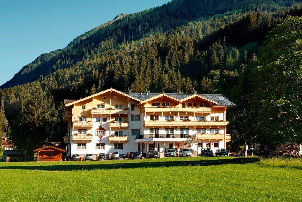Hotel Grundlhof Bramberg am Wildkogel Habitación foto